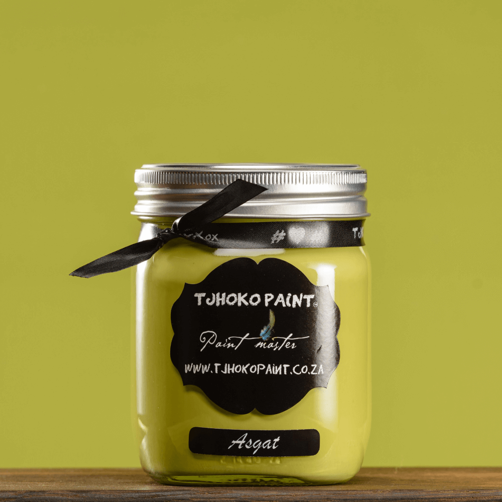 Deckende Möbelfarbe für modernes Upcycling
Kalkfarbe Tjhoko Paint Asggat