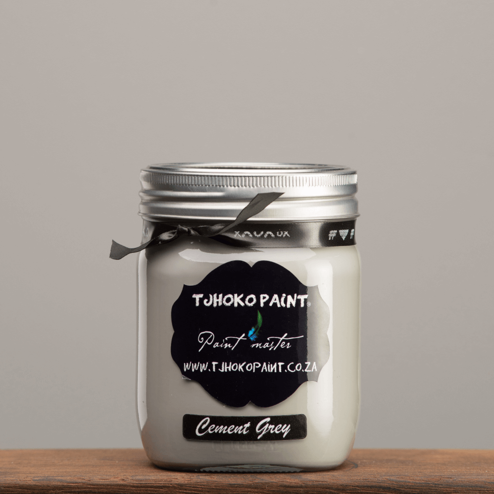Deckende Möbelfarbe für modernes Upcycling
Kalkfarbe Tjhoko Paint Cement Ggrey