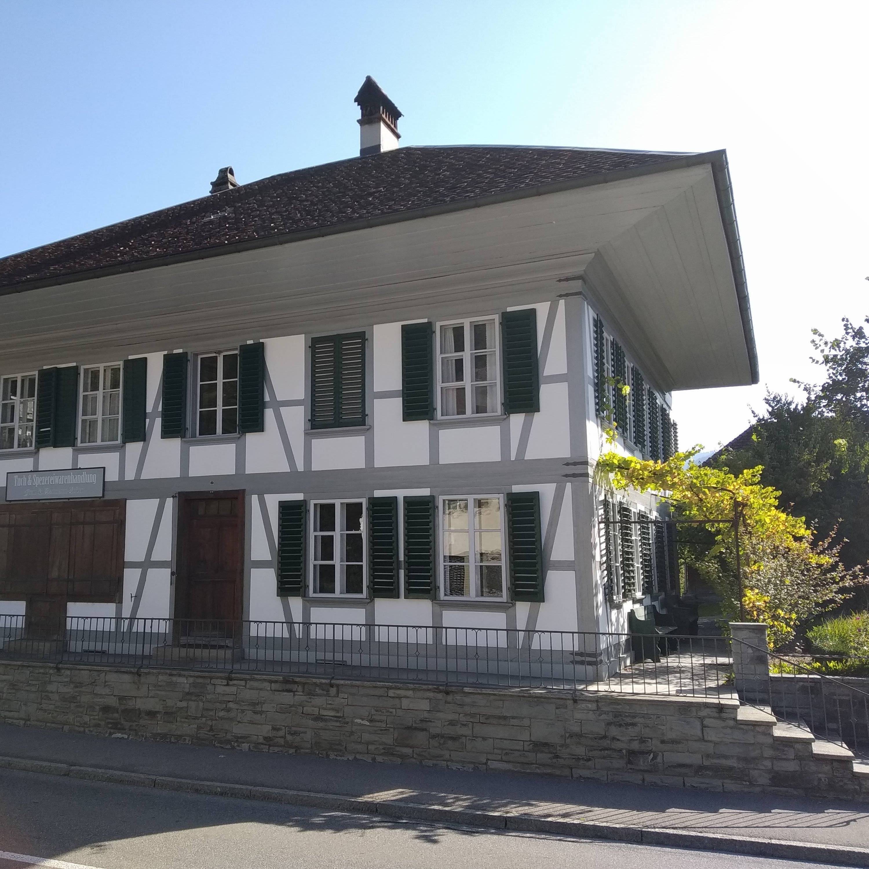 Buumehus, Dorfmuseum Colonialladen, Oberdiessbach Bern