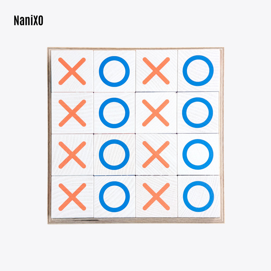 Detailaufnahme vom NaniCube2 Spiel von Nanimanu, Spiel 4 gewinnt NaniX0