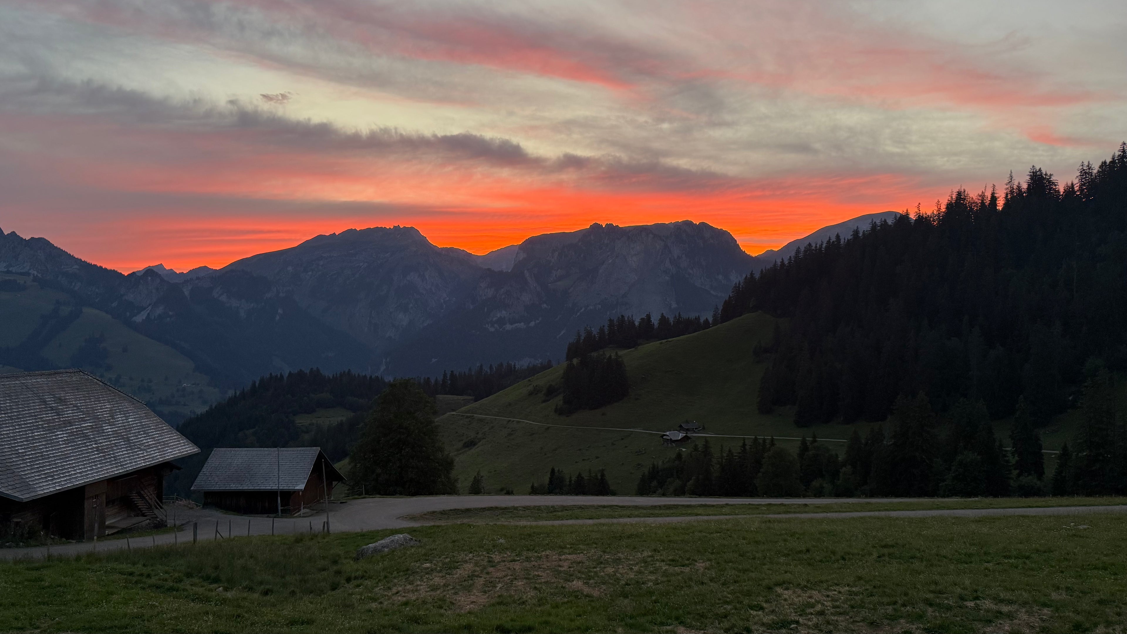 Niderhorn im Abendrot