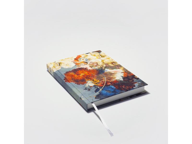 Von Hand produziertes Notizbuch A6 vom Atelier 1818 – kombiniert traditionelle Buchbindekunst mit moderner, fühlbarer Ästhetik. Design Passepartout Blue