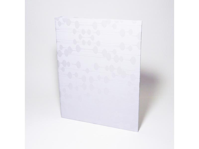 Hochwertiger A4 Ringordner vom Atelier 1818 zur stilvollen Aufbewahrung besonderer Dokumente, handgefertigt aus edlem Materialien, Design New Life White